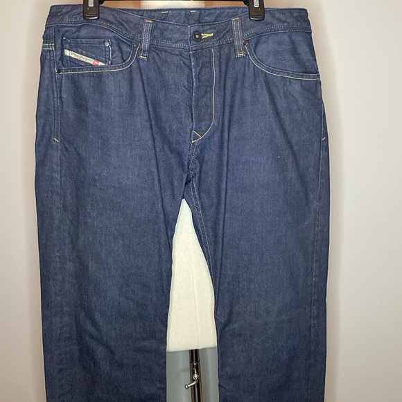 Diesel 'Viker' Regular-Straight Denim Jeans in Dark Blue (36W x 32L) - Picture 2 of 9